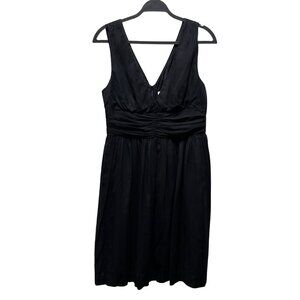 Trina Turk Black Sleeveless V-Neck Dress With Ruched Waist